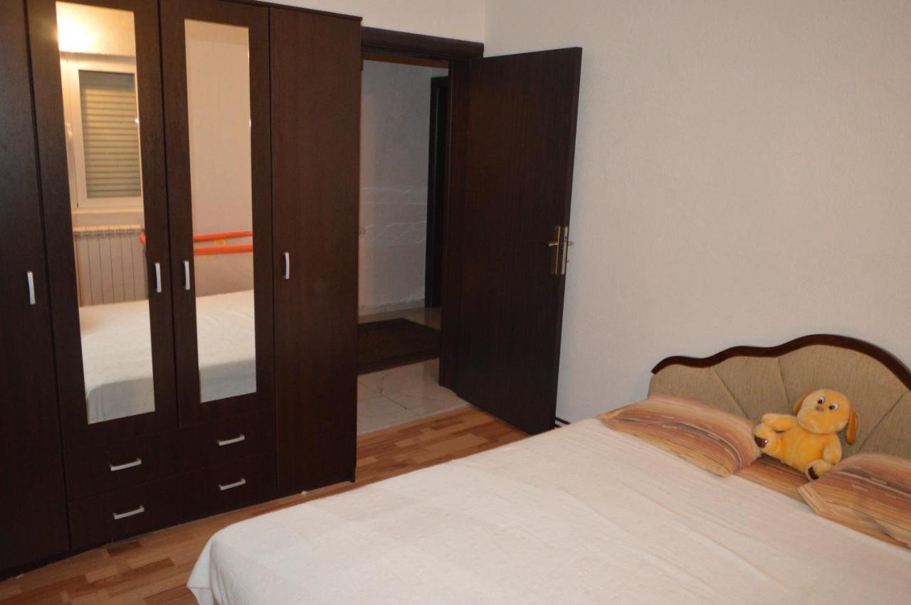 Vujas Village Pleasure Kotor Exterior foto